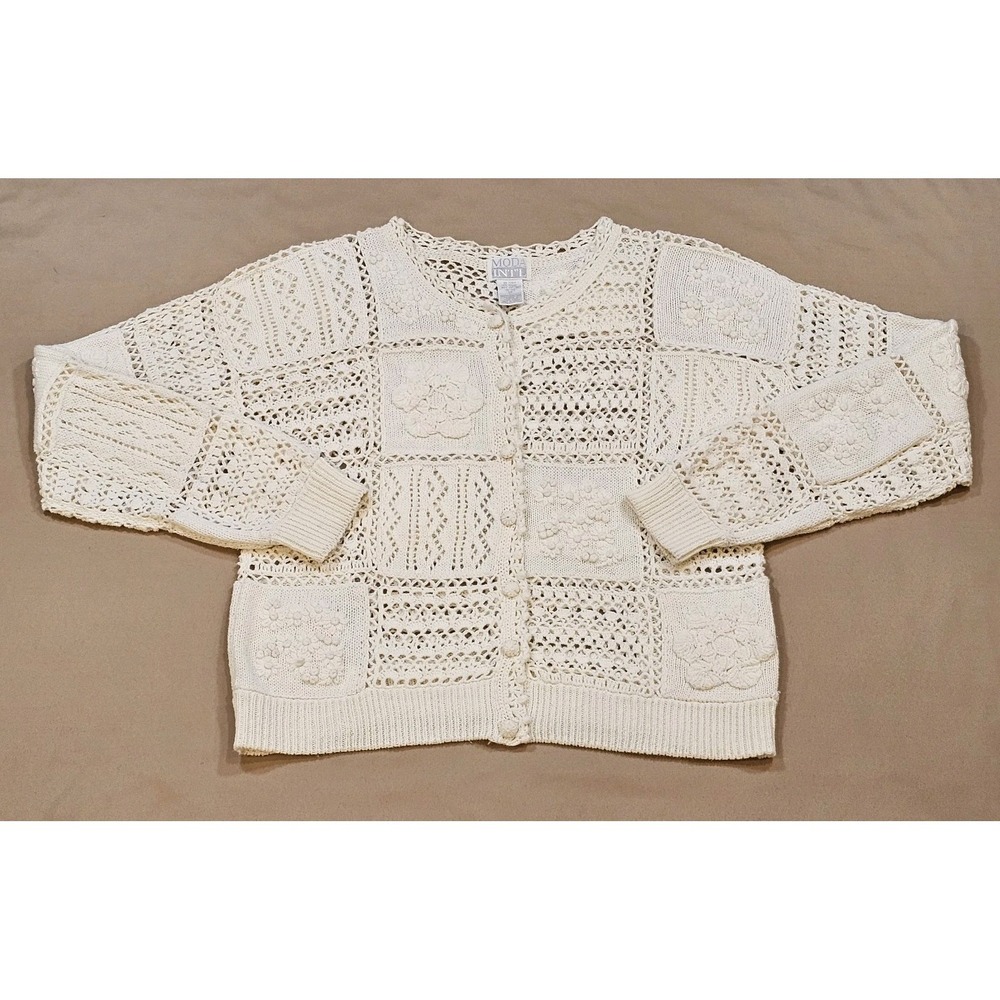 Vintage Moda Intl Crochet Knit Womens L Rosette & Pearl Cardigan Button-up Cream
